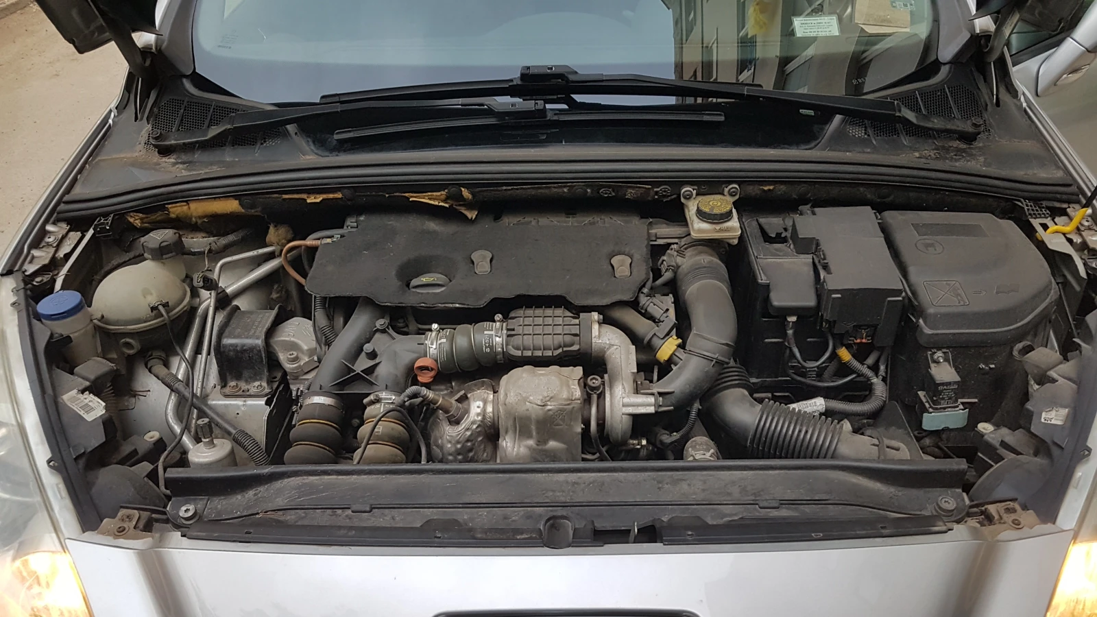 Peugeot 308 308SW, снимка 8 - Автомобили и джипове - 55141126