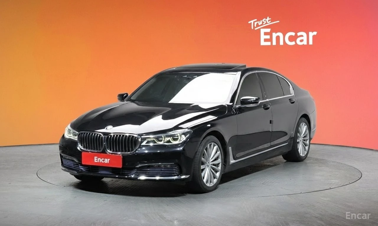 BMW 730 ОБДУХВАНЕ * HARMAN/KARDON * HEAD-UP * АВТОКРЕДИТ, снимка 2 - Автомобили и джипове - 55233890
