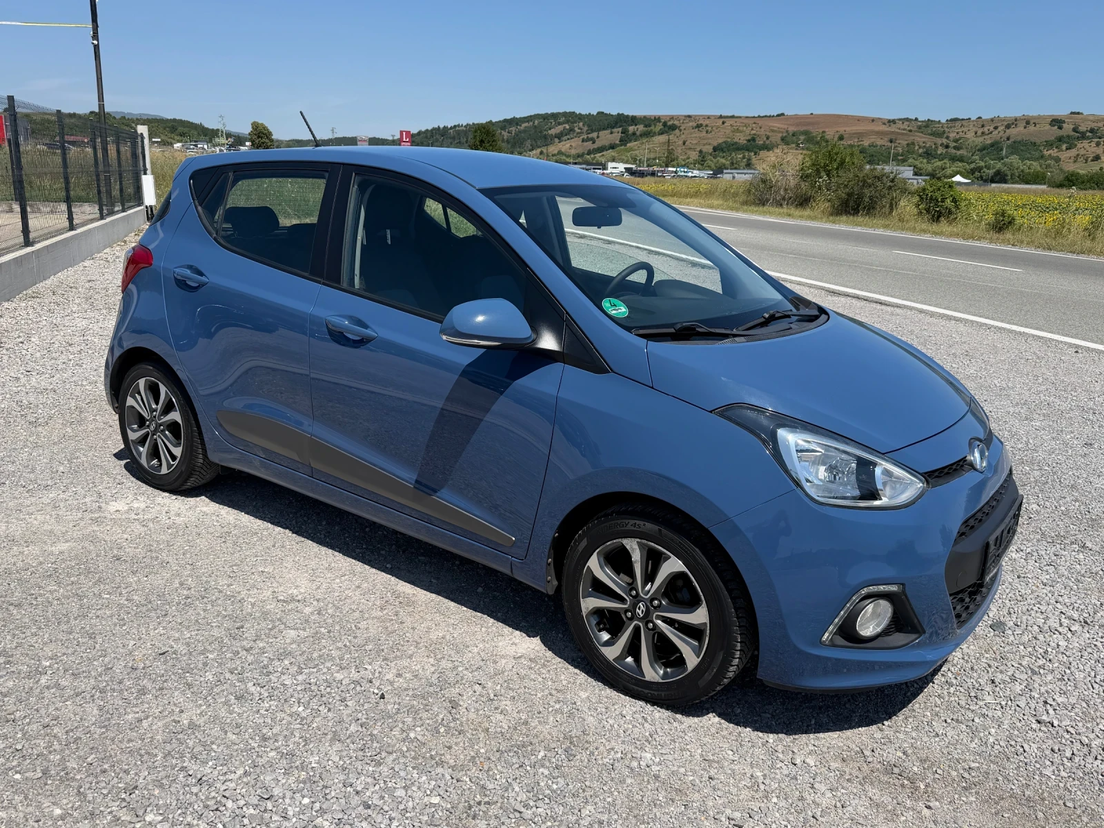 Hyundai I10 1.0i LED SERVICE BOOK EURO 6 TUV COC, снимка 4 - Автомобили и джипове - 55421268