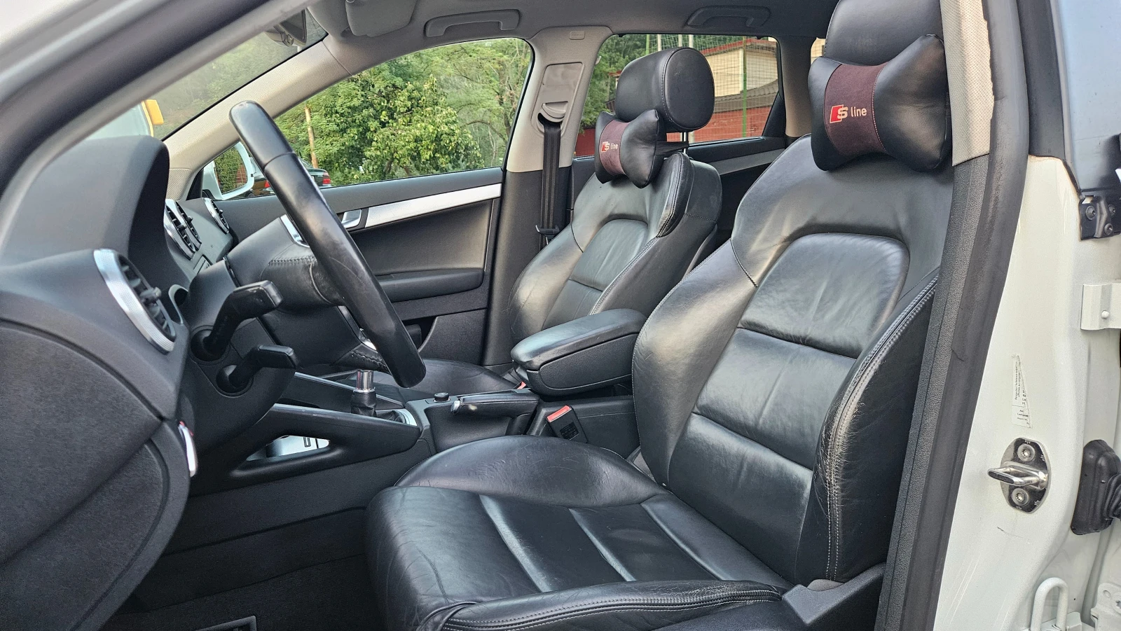 Audi A3 2.0 TDI S-LINE/KOJA/PANORAMA/NAVIG, снимка 12 - Автомобили и джипове - 55661952
