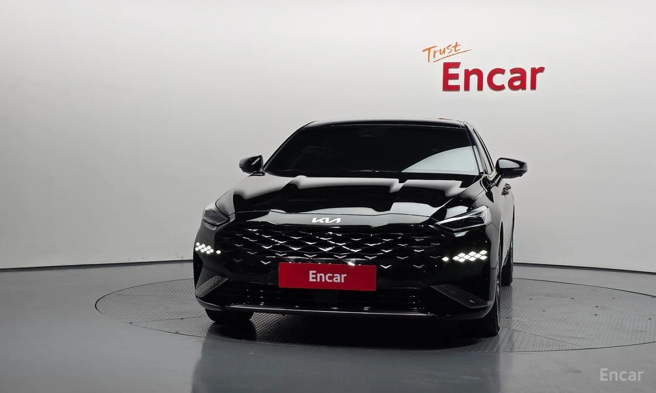 Kia K8 3.5* SIGNATURE* ОБДУХВАНЕ* ДИСТРОНИК* ХЕДЪП* 360КА, снимка 3 - Автомобили и джипове - 55743206