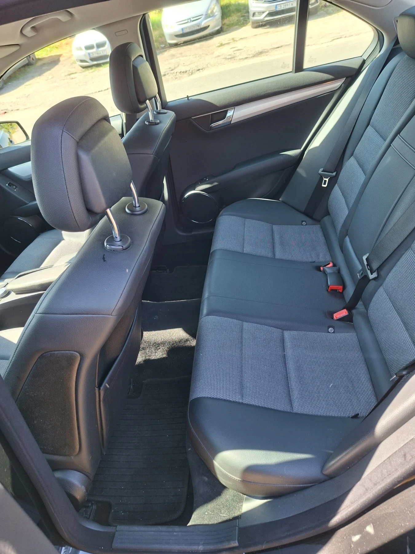 Mercedes-Benz C 200 2.0 kompressor, снимка 12 - Автомобили и джипове - 55989995