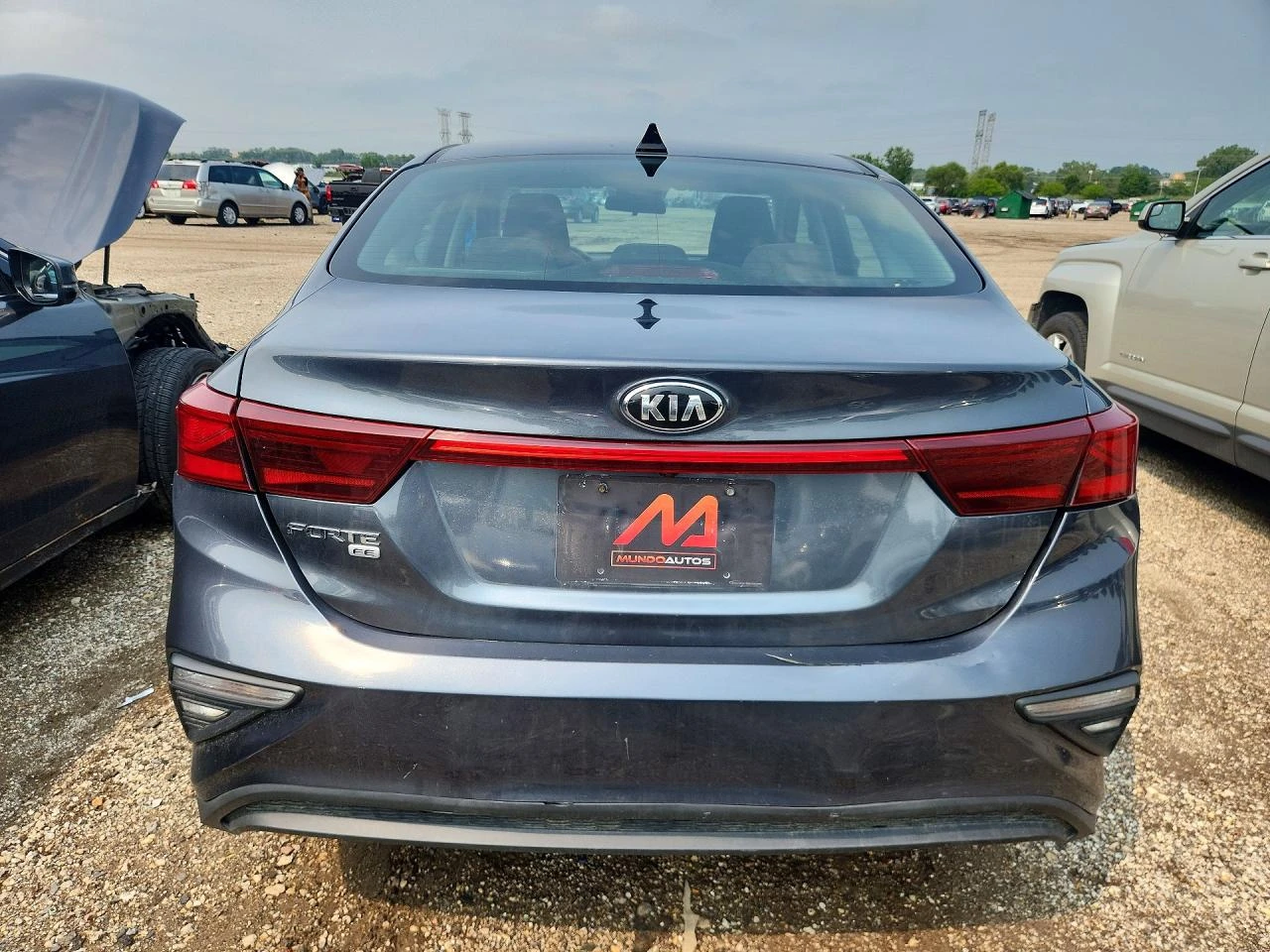 Kia Forte 2.0l Fe, снимка 6 - Автомобили и джипове - 56040783