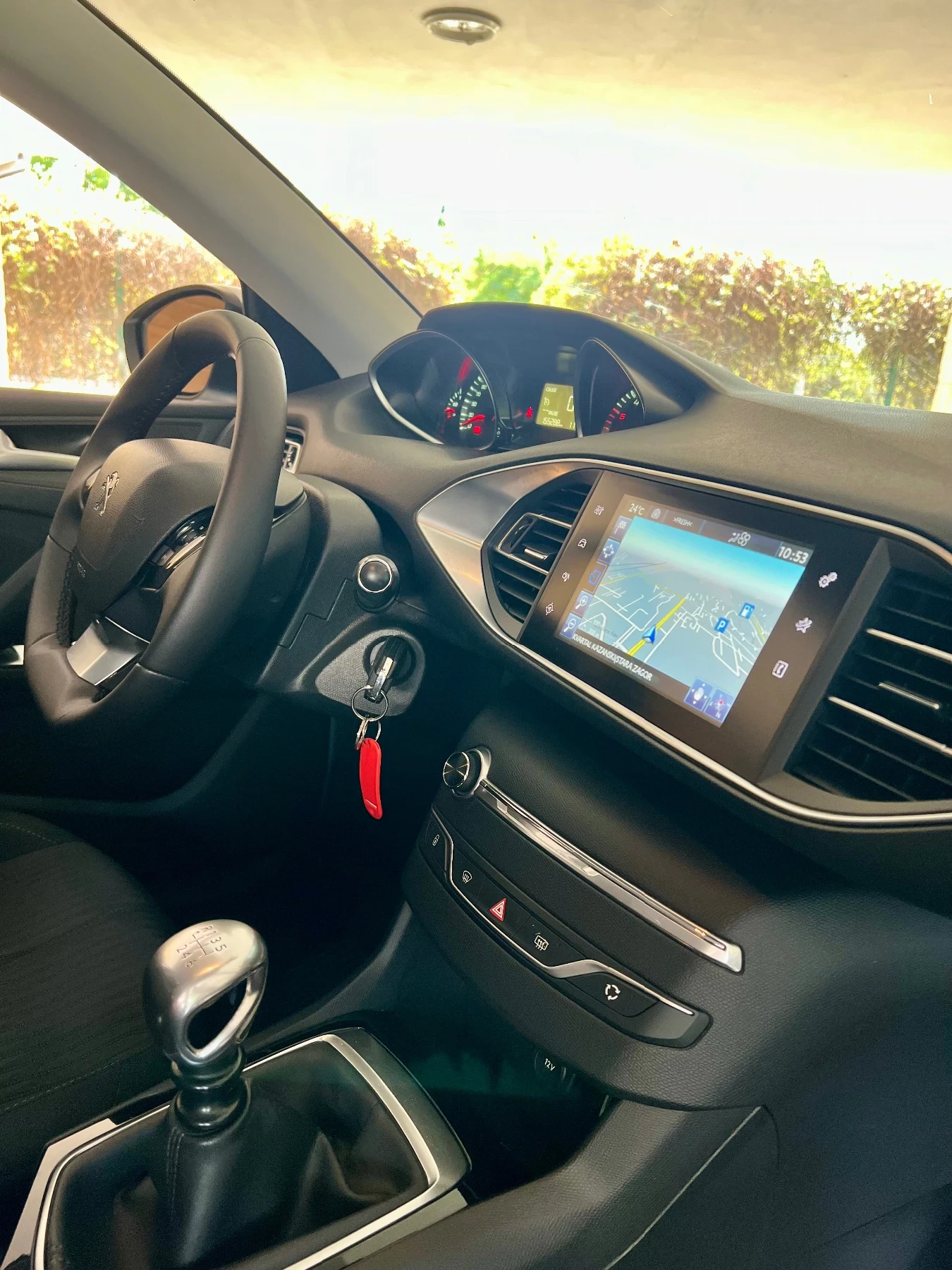 Peugeot 308 155000km, снимка 11 - Автомобили и джипове - 56058162