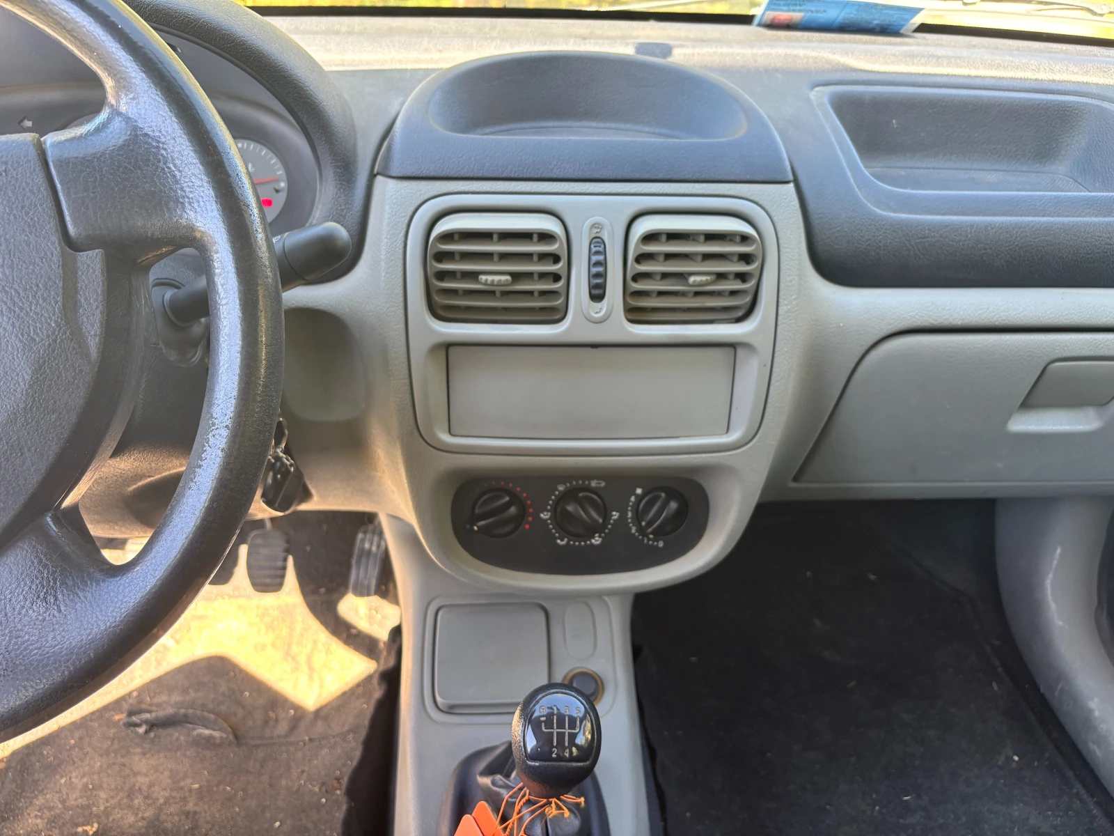 Renault Clio 1.4 | Mobile.bg � ����������� 5