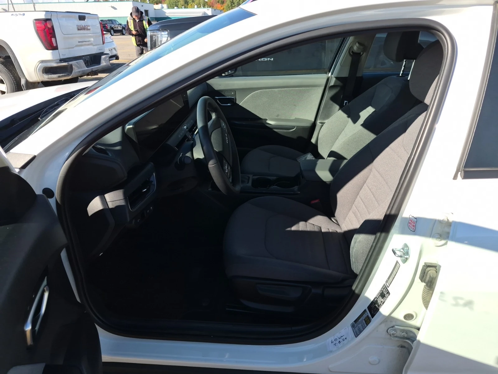 Kia K4 EX / АВТОКРЕДИТ, снимка 7 - Автомобили и джипове - 56636030