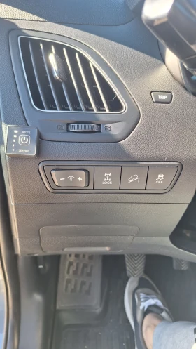 Hyundai IX35 2.0i 163кс. 4WD С ГАЗ, снимка 7