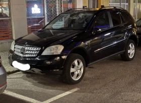 ������ Mercedes-Benz ML 500