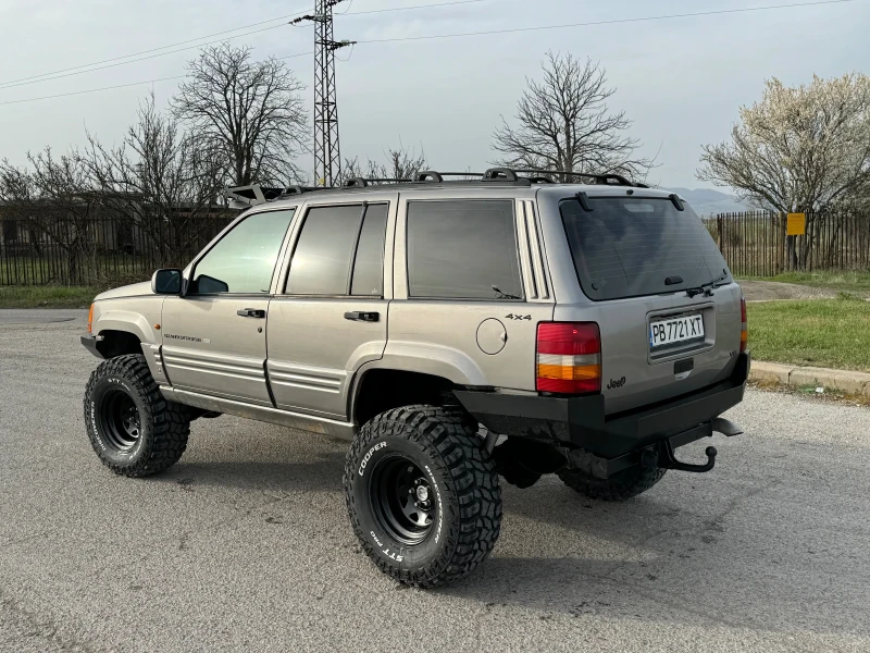 Jeep Grand cherokee 5.2 Газ , снимка 8 - Автомобили и джипове - 48348215