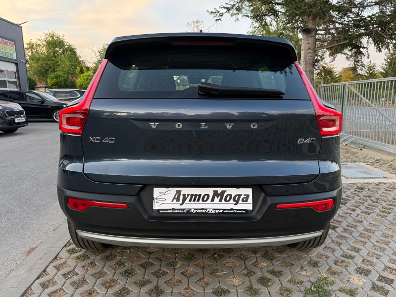 Volvo XC40 2.0 i 4x4 AVT LED, снимка 4 - Автомобили и джипове - 51536651