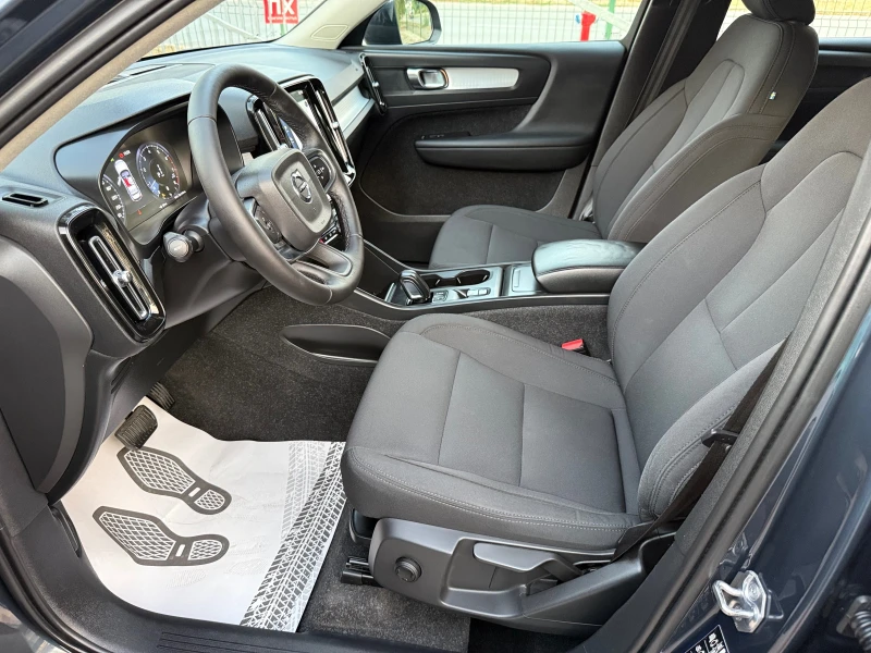 Volvo XC40 2.0 i 4x4 AVT LED, снимка 9 - Автомобили и джипове - 51536651