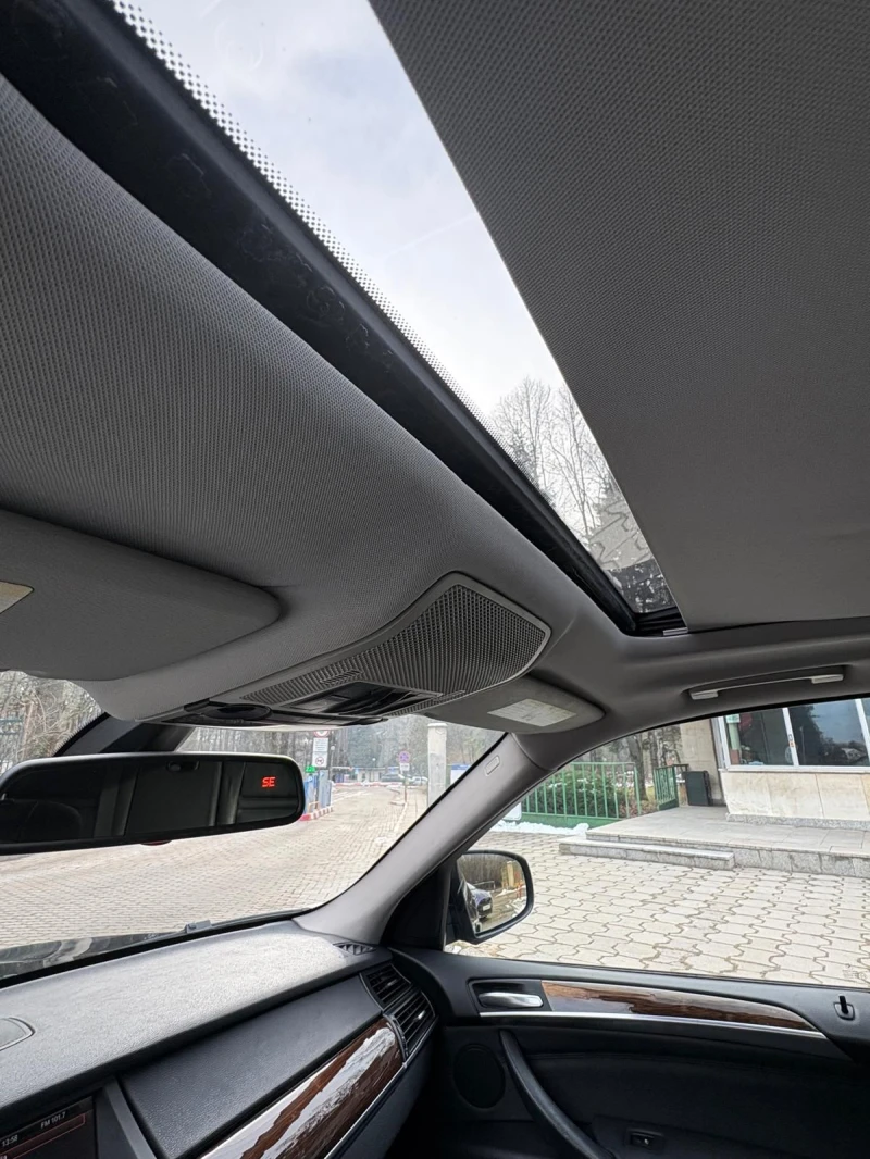 BMW X5 35i Xdrive, снимка 9 - Автомобили и джипове - 51916684