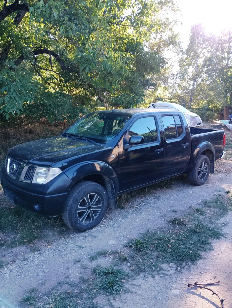 Nissan Navara 2.5D, снимка 2 - Автомобили и джипове - 52121386