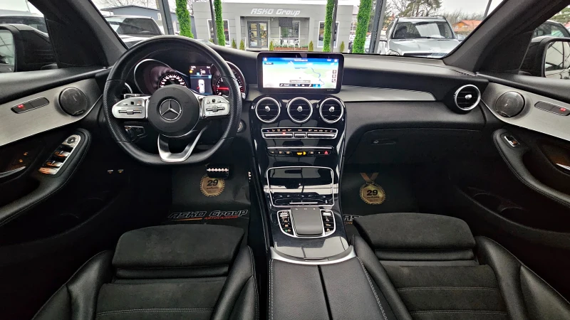 Mercedes-Benz GLC 220 ! AMG/GERMANY/360CAMERA/PANO/ПОДГРЕВ/CAR PLAY/LIZI, снимка 9 - Автомобили и джипове - 52576001