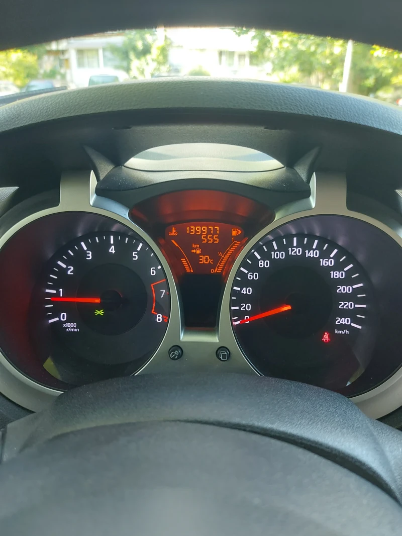 Nissan Juke, снимка 15 - Автомобили и джипове - 52867982