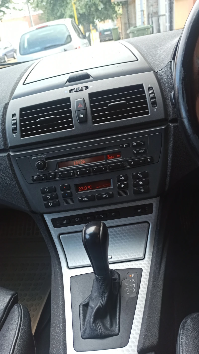 BMW X3, снимка 12 - Автомобили и джипове - 53262179