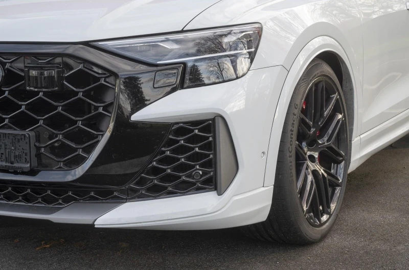 Audi RSQ8 PERFORMANCE/FACELIFT/CERAMIC/CARBON/B&O/PANO/MATRI, снимка 3 - Автомобили и джипове - 53283014