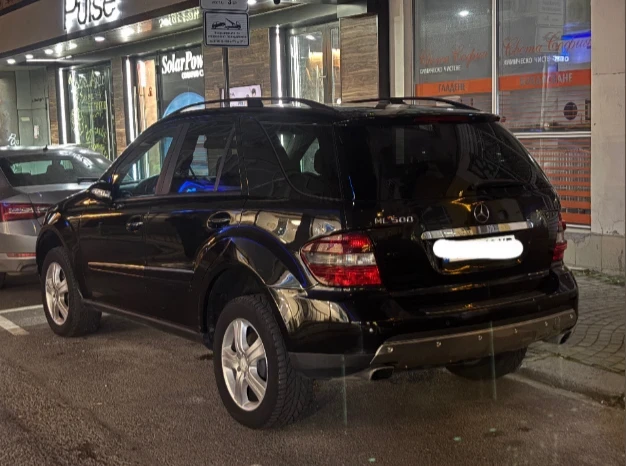 Mercedes-Benz ML 500, снимка 3 - Автомобили и джипове - 52851999
