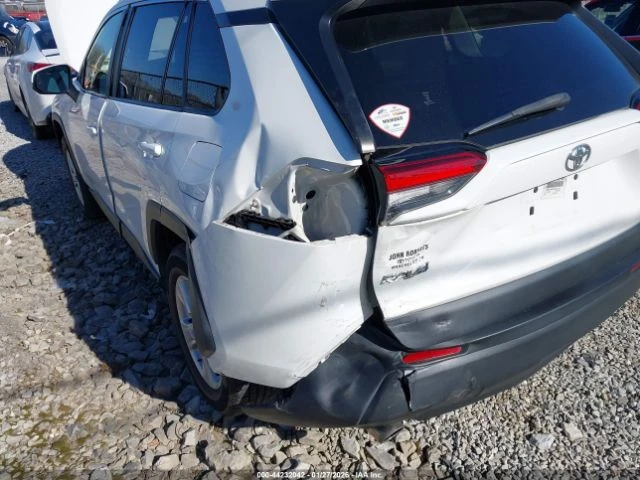 Toyota Rav4 XLE, снимка 16 - Автомобили и джипове - 53474887