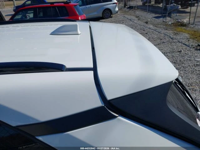 Toyota Rav4 XLE, снимка 15 - Автомобили и джипове - 53474887