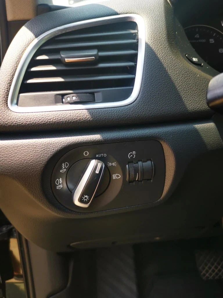 Audi Q3 2.0TFSI 211к.с // Quattro // S-Tronic, снимка 10 - Автомобили и джипове - 53531057