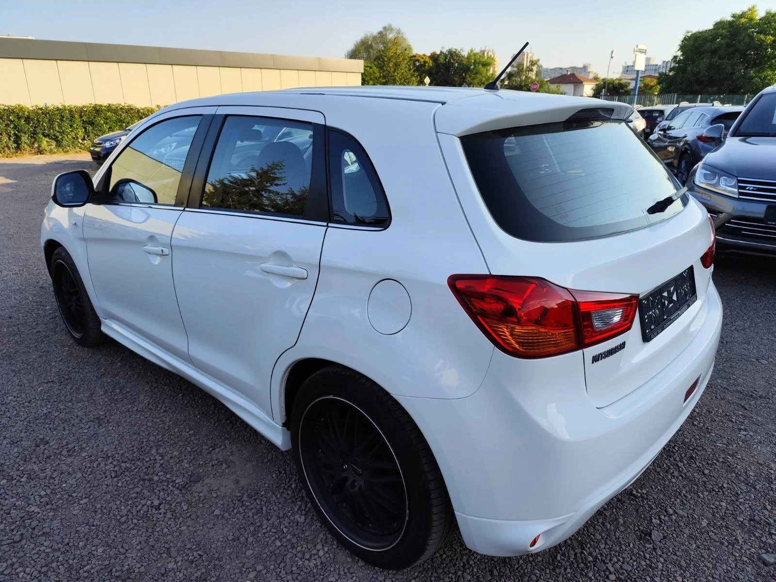 Mitsubishi ASX 2.2Invite 150кс - изображение 4