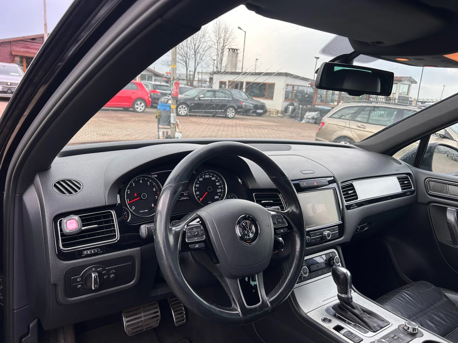 VW Touareg 3.0i HYBRID AVTOMAT/NAVI/KOJA/KAMERA | Mobile.bg   11