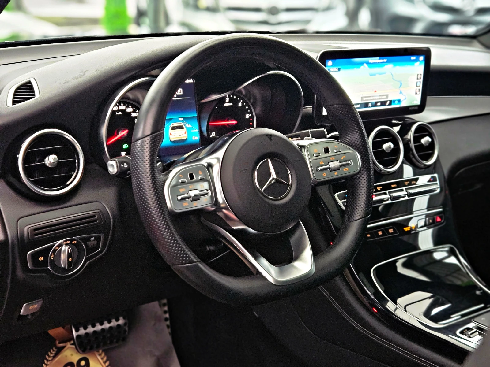 Mercedes-Benz GLC 220 AMG/GERMANY/360CAMERA/PANO//CAR PLAY/LIZING | Mobile.bg   11