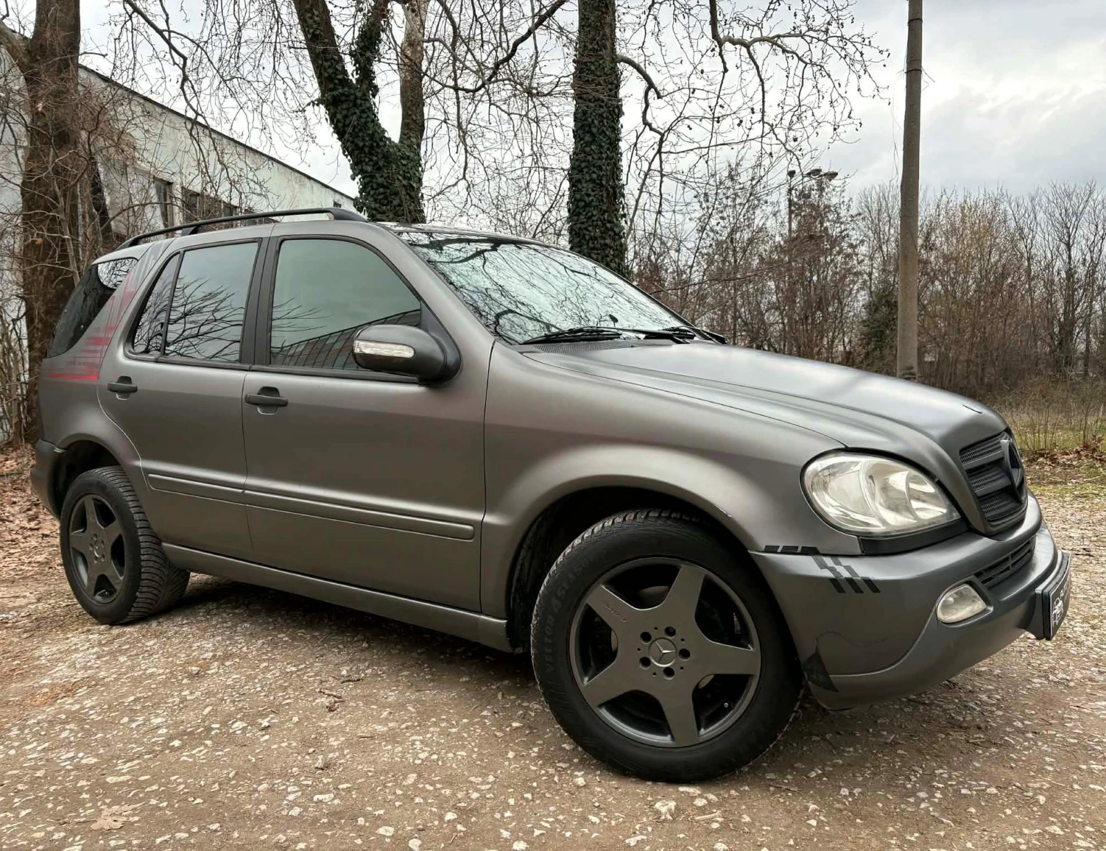 Mercedes-Benz ML 320 3.2 Газ Инж. Нави * AMG* LOW RANGE, снимка 3 - Автомобили и джипове - 53917381