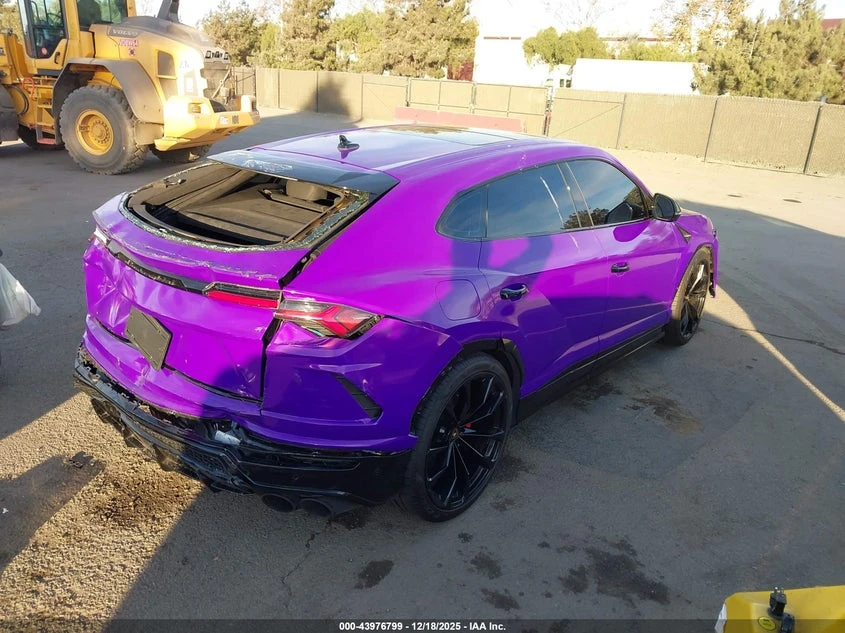 Lamborghini Urus Graphite Capsule/Pearl Capsule, снимка 4 - Автомобили и джипове - 53945139