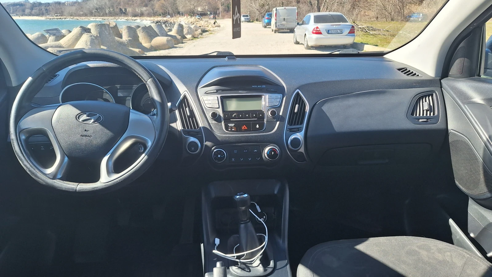 Hyundai IX35 2.0i 163кс. 4WD С ГАЗ, снимка 8 - Автомобили и джипове - 53951738