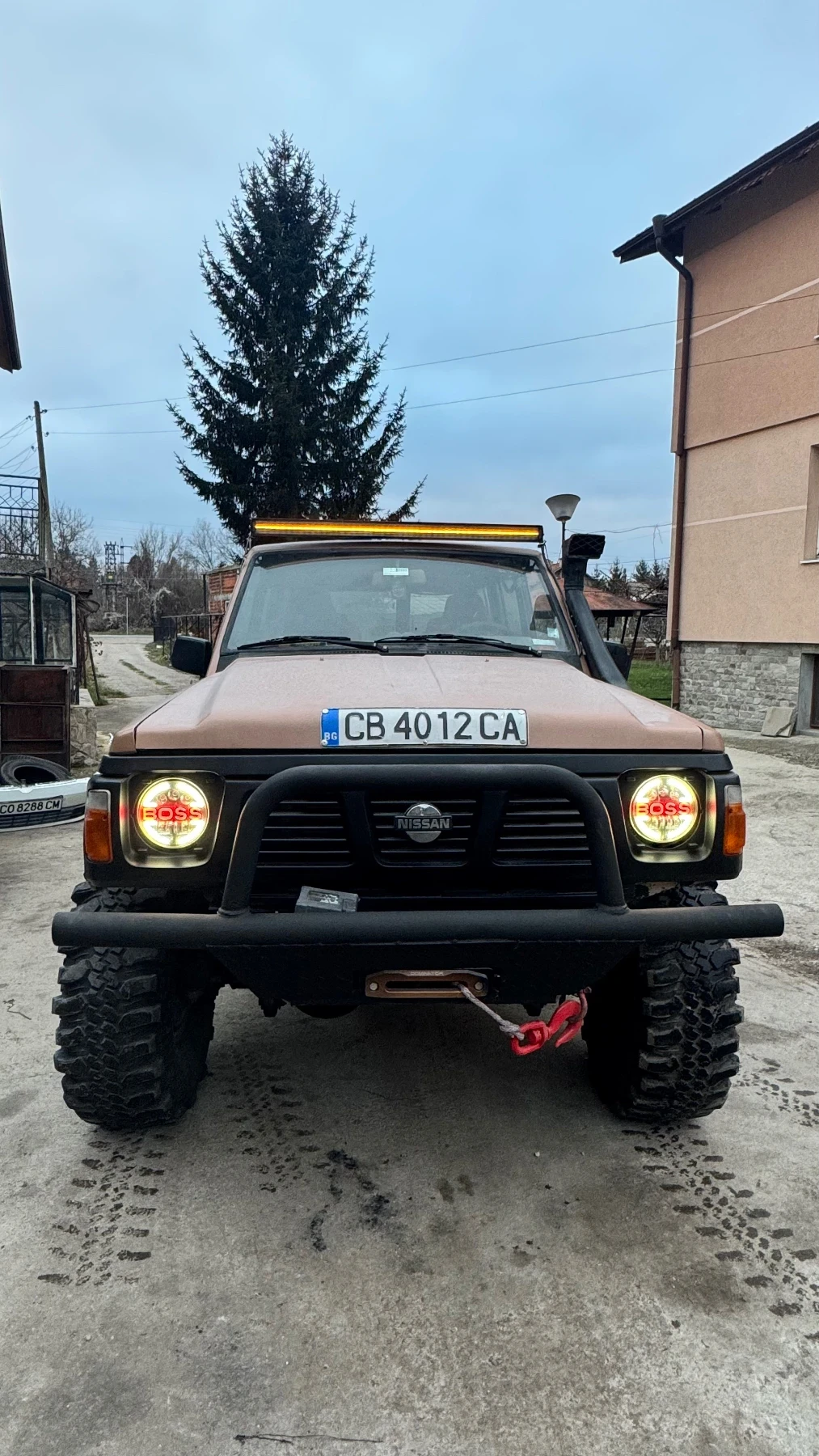 Nissan Patrol M57, снимка 2 - Автомобили и джипове - 54084120