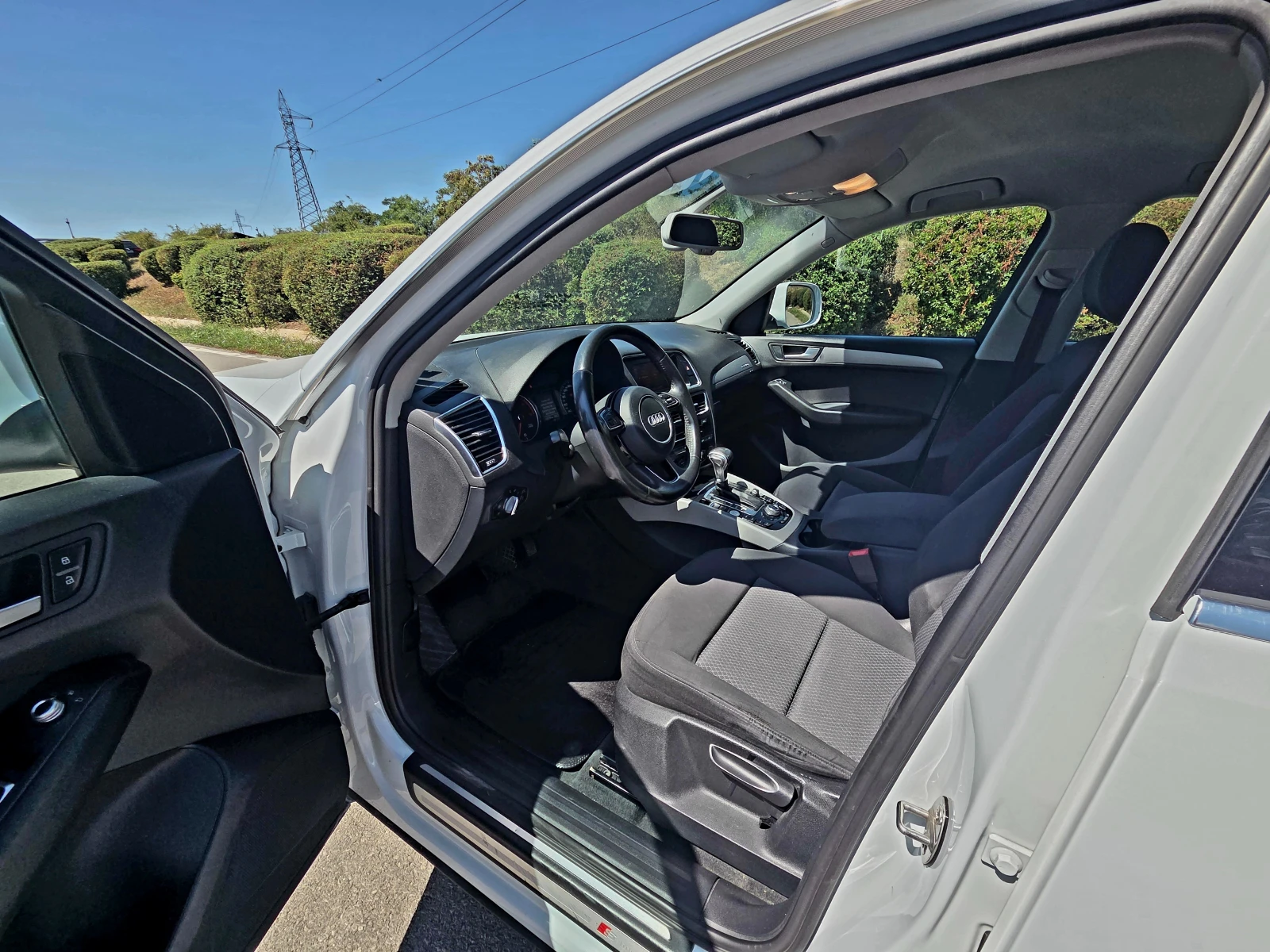 Audi Q5 3.0/TDI/245, снимка 8 - Автомобили и джипове - 55499779