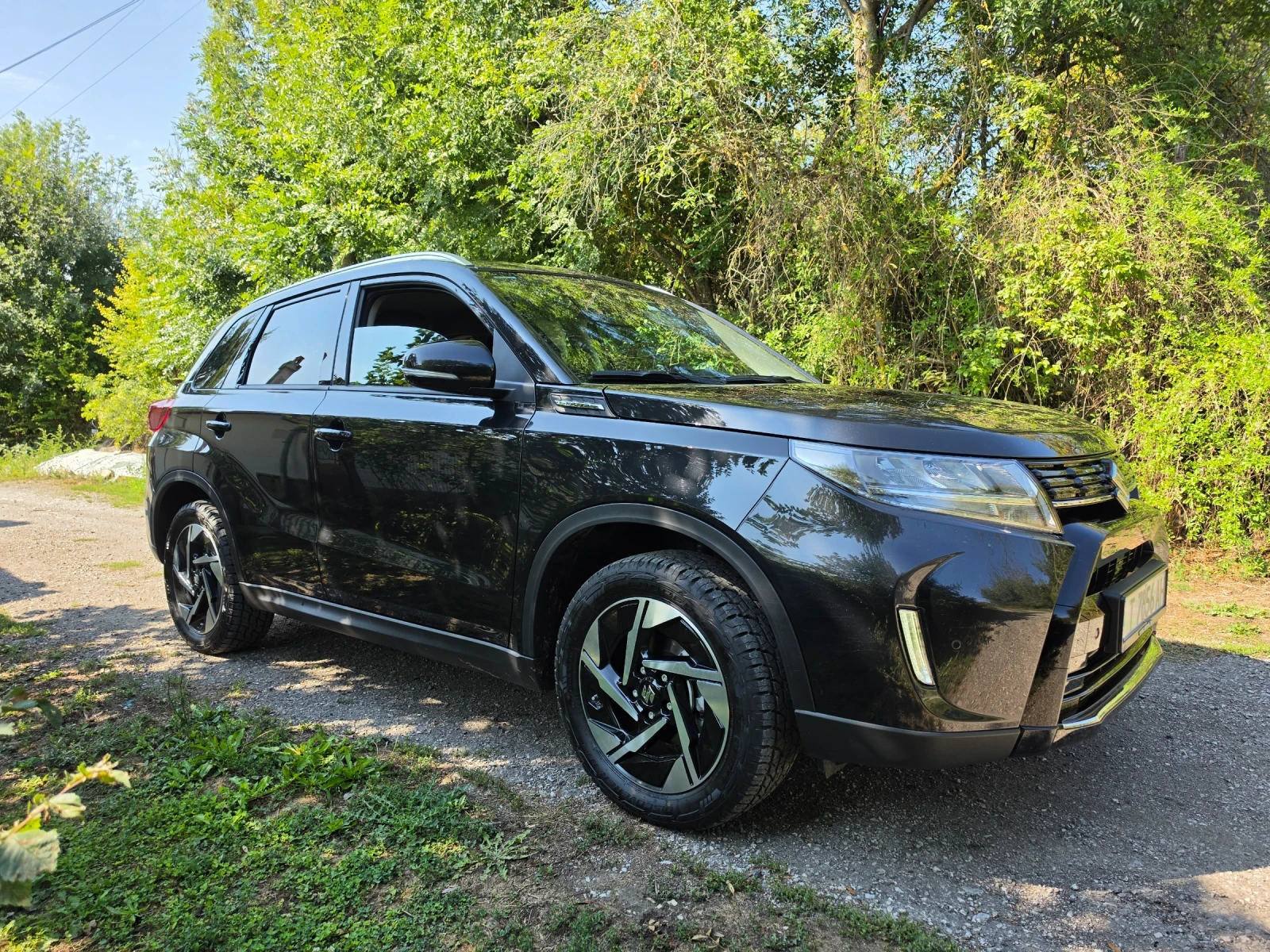 Suzuki Vitara 1.4boosterjet+ hybrid 48v, 110к.с, 4wd, GLX