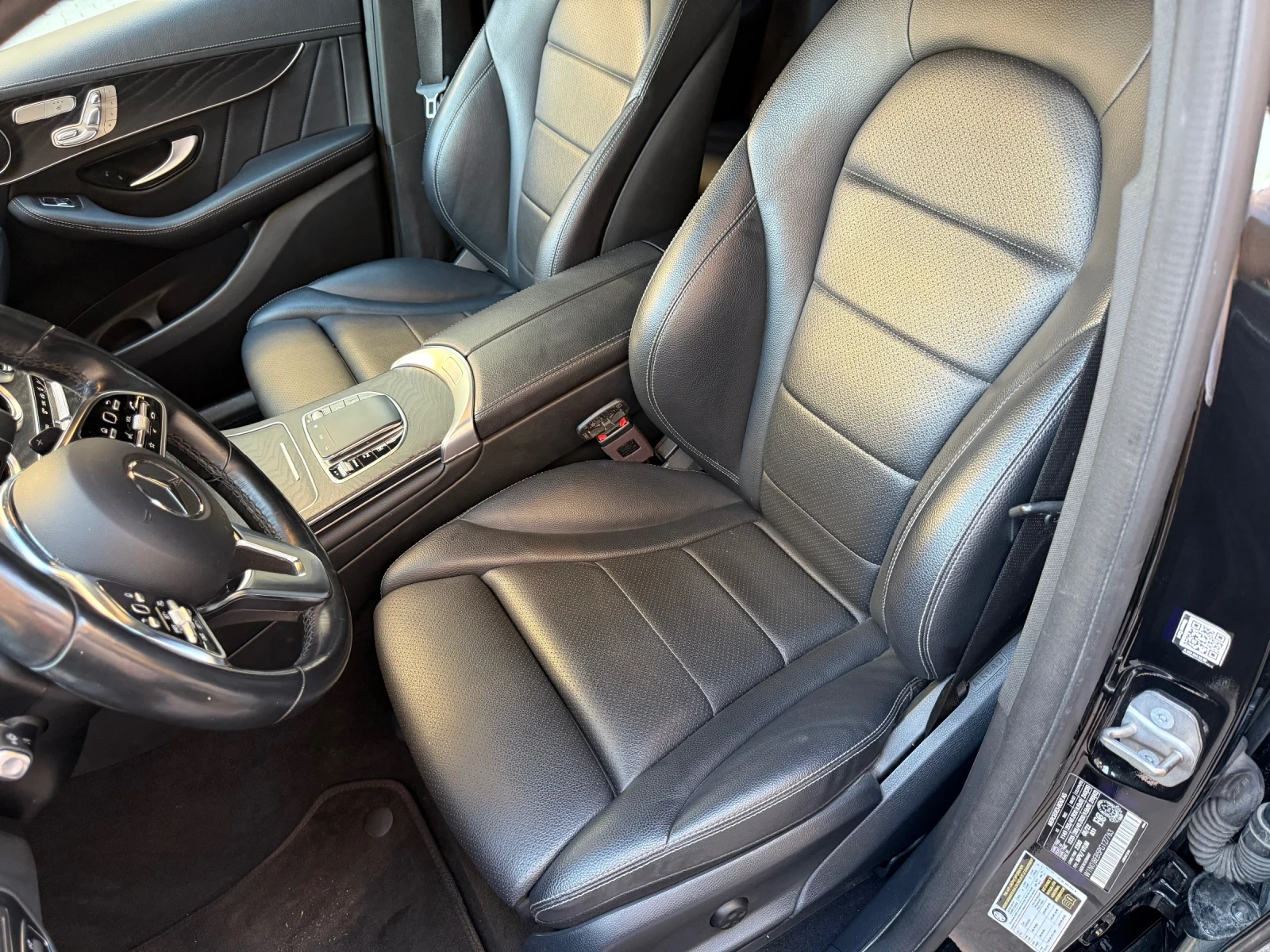 Mercedes-Benz GLC 300 3.0i 258 ps Coupe 54000km TOP, снимка 15 - Автомобили и джипове - 56120277