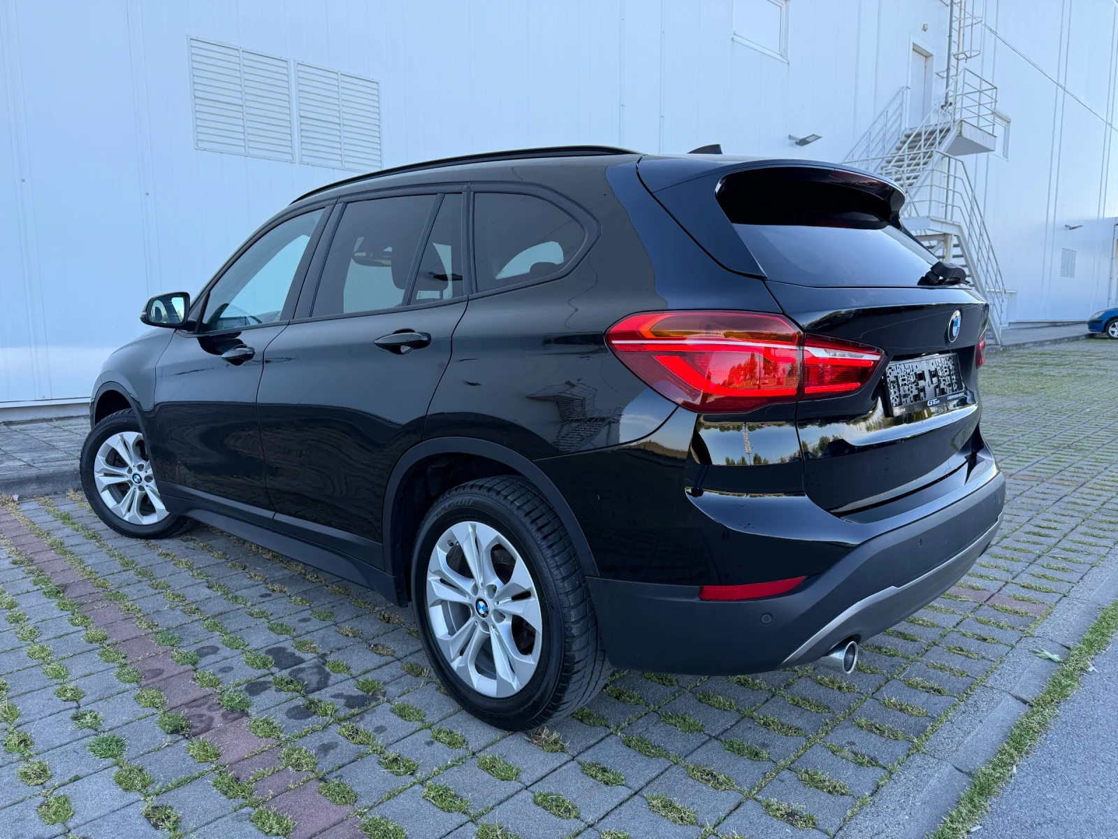 BMW X1 2.0d X-DRIVE, снимка 3 - Автомобили и джипове - 56219250