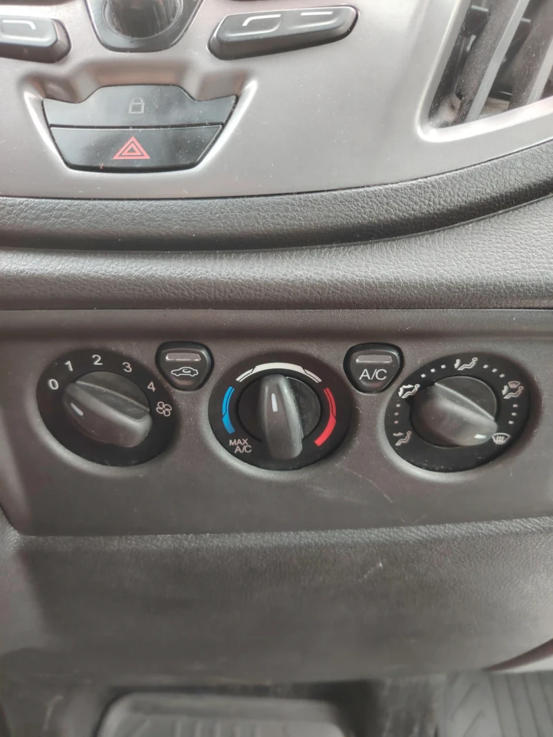 Ford Transit, снимка 9 - Бусове и автобуси - 52718028