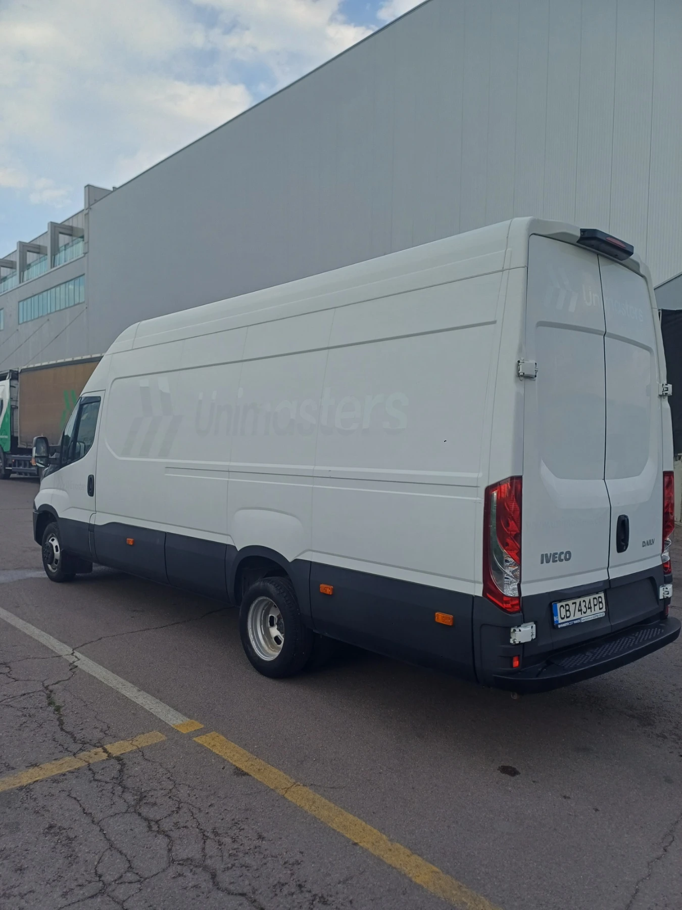 Iveco Daily 3.0d, 18m3 - изображение 3