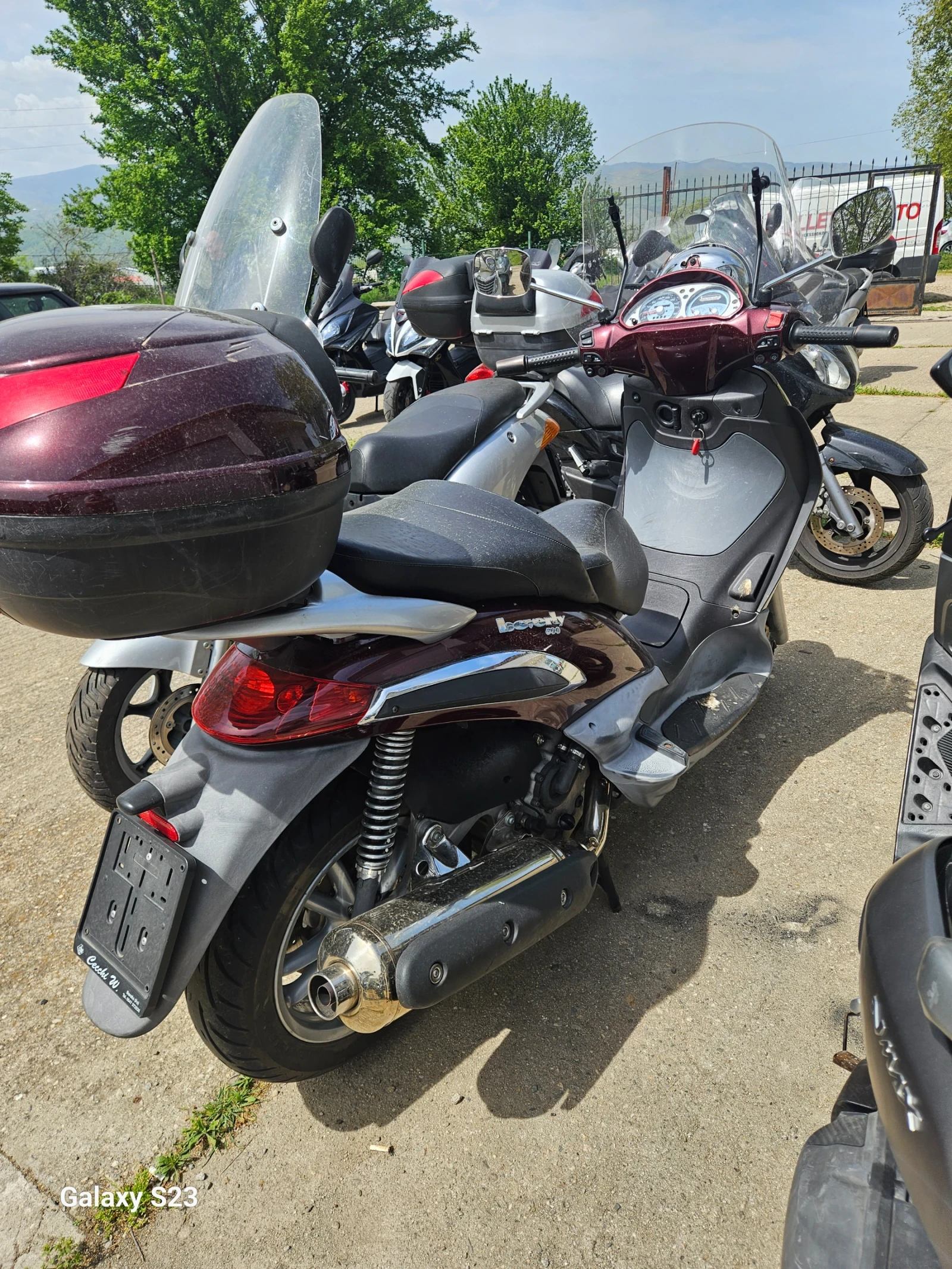 Piaggio Beverly Perfektno, снимка 3 - Мотоциклети и мототехника - 54227300