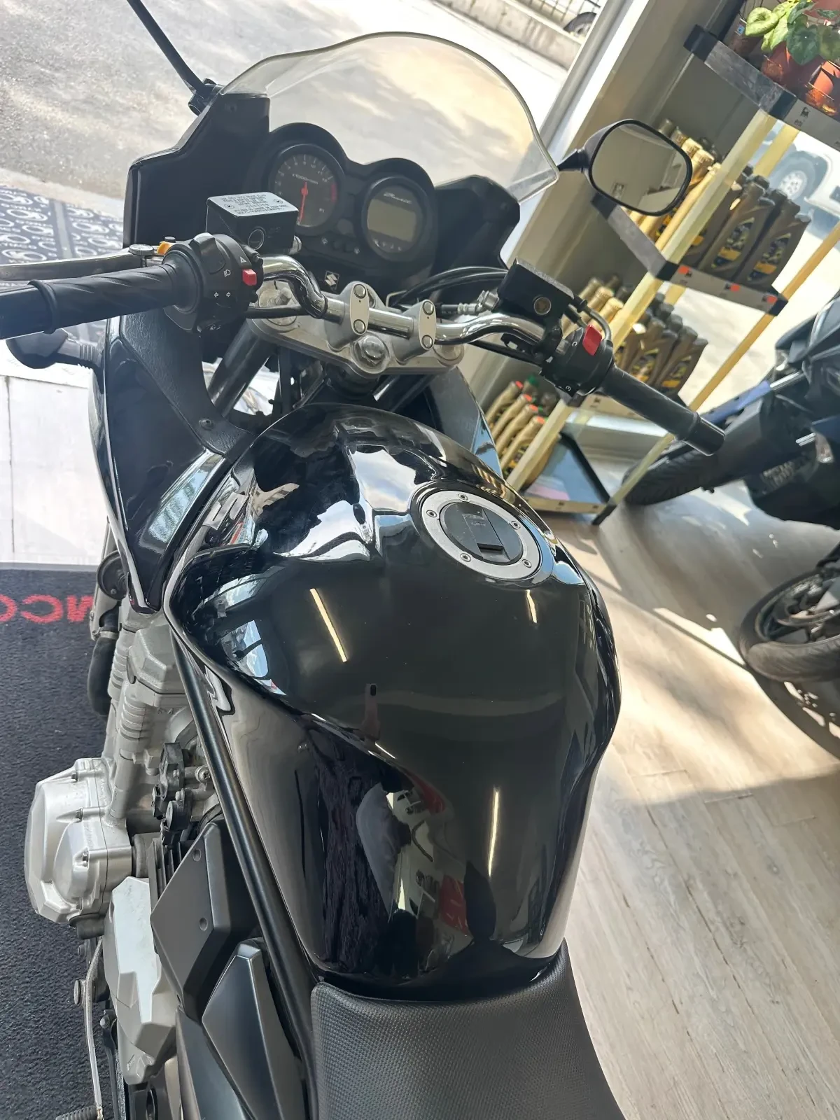 Suzuki Bandit 650i 07.2009г., снимка 2 - Мотоциклети и мототехника - 54870112