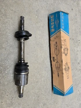 Полуоска, снимка 1