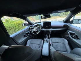 Toyota Yaris 1.5 CVT HYBRID, Limited Edition, снимка 11