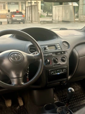 Toyota Yaris, снимка 11