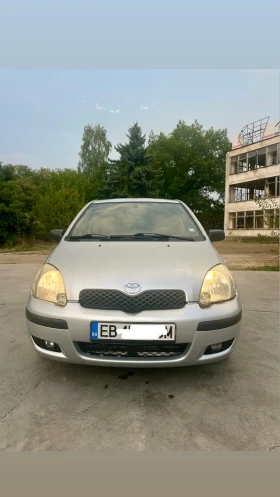Toyota Yaris, снимка 2