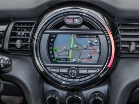 Mini Cooper SE Trim M*Navi*LED*SHZ*DAB*PDC, снимка 9 - Автомобили и джипове - 43394425