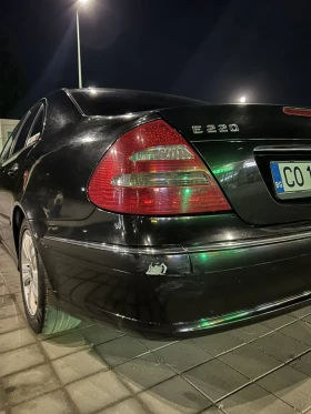 Mercedes-Benz E 220 150 | Mobile.bg    4