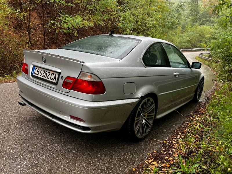 BMW 330 330ci lpg, снимка 9 - Автомобили и джипове - 47541005