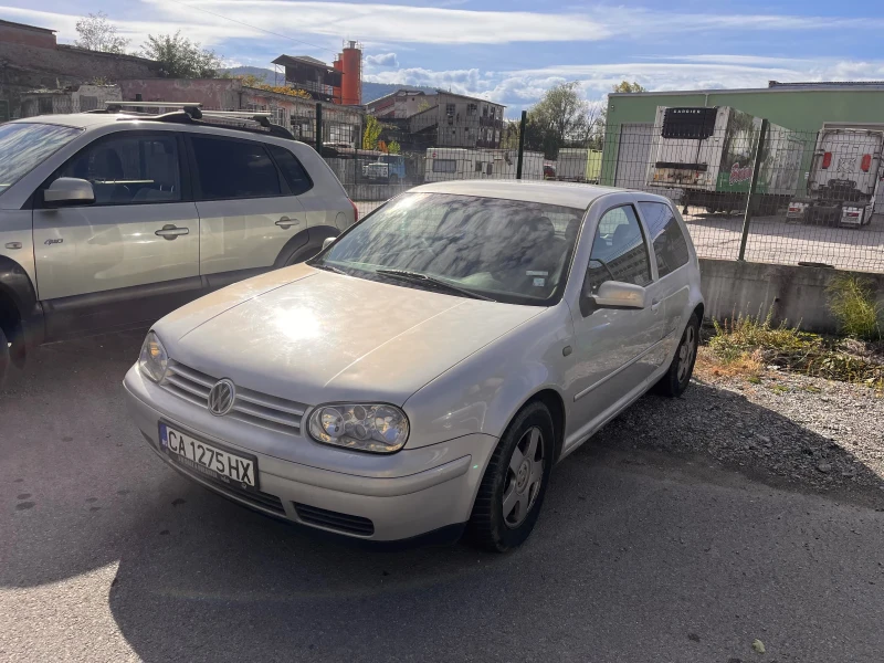 VW Golf 1.8 turbo , снимка 1 - Автомобили и джипове - 47580614