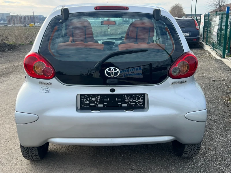 Toyota Aygo, снимка 5 - Автомобили и джипове - 47958394