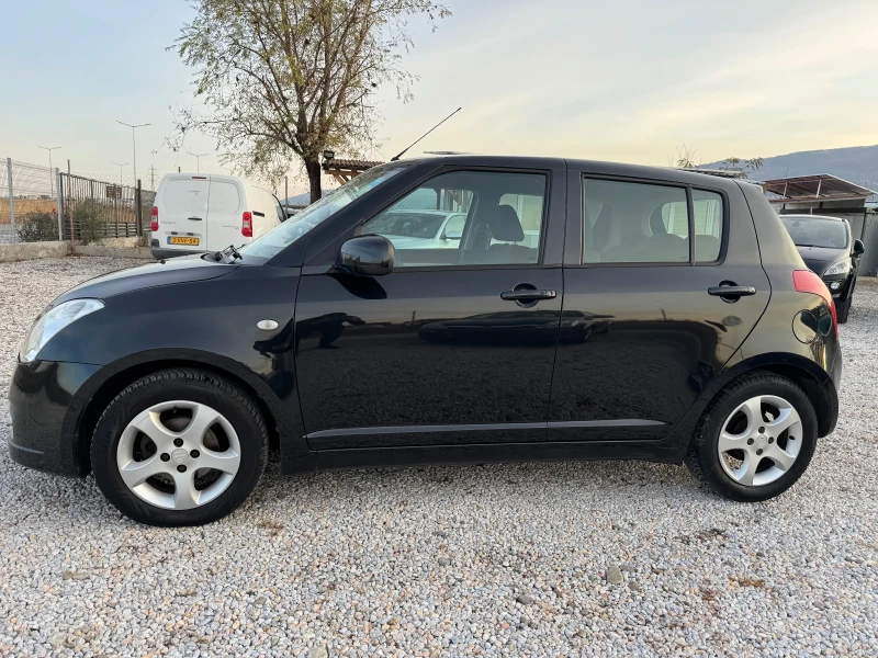 Suzuki Swift 1.5, снимка 5 - Автомобили и джипове - 48028108